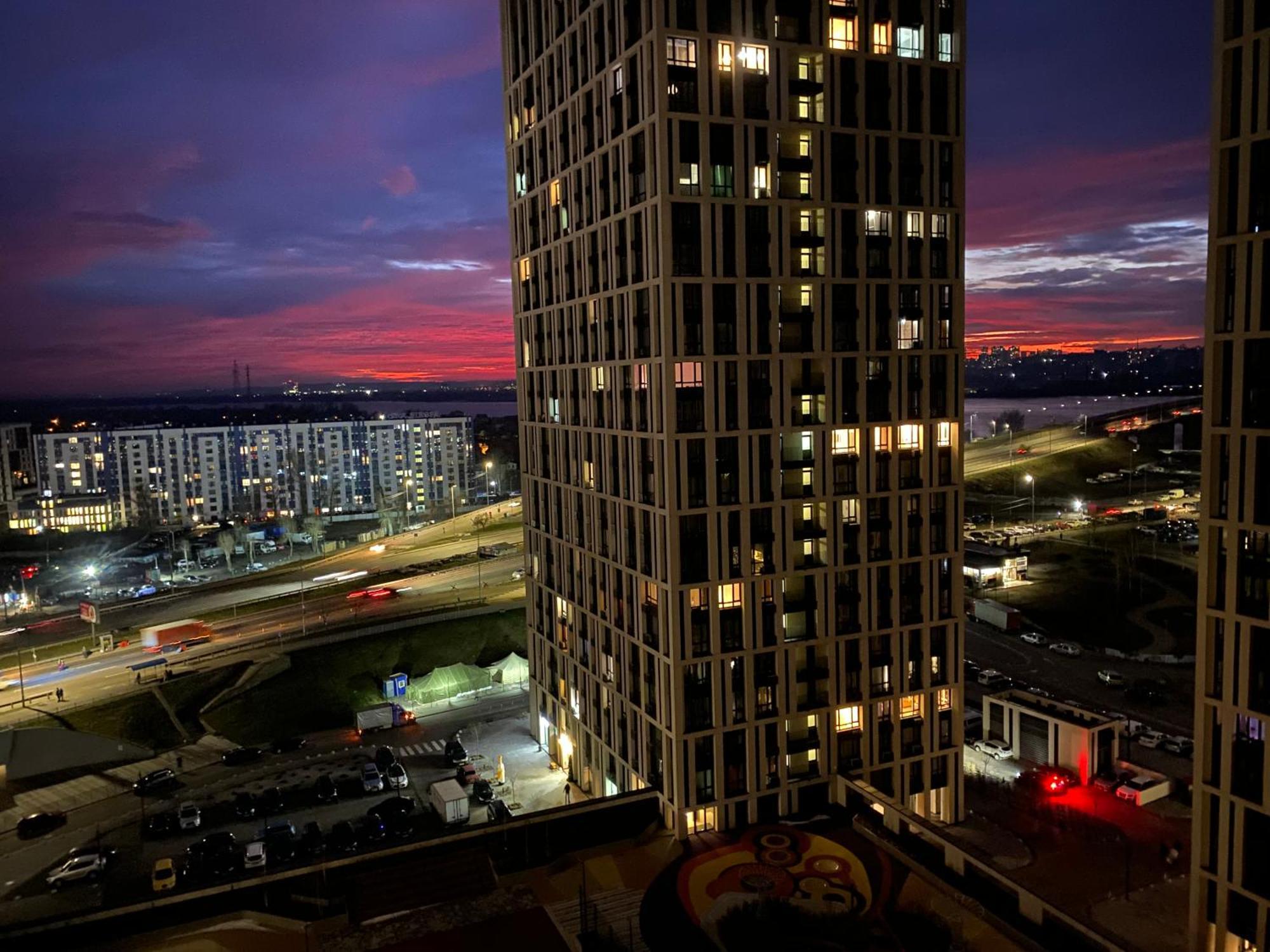 Slavutich Apartment #2 Kiev Luaran gambar